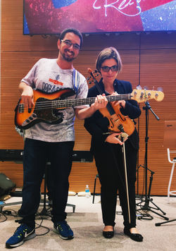 A violinista Rachel Ferreira