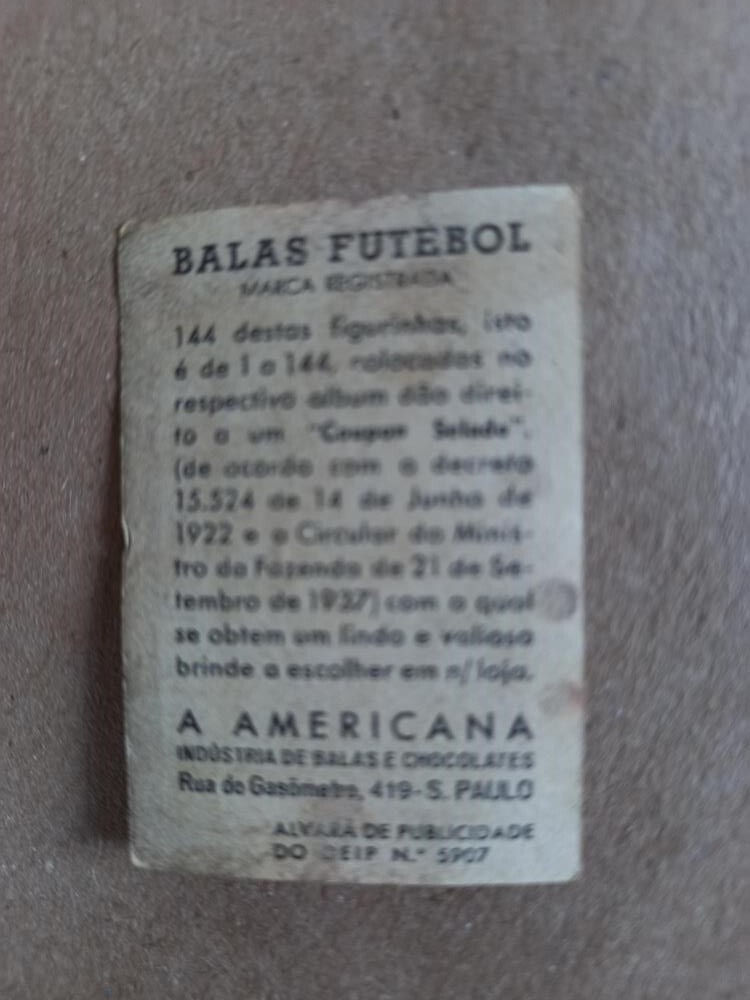 Miniatura: BALAS FUTEBOL ESTANTÂNEO - ANOS 40