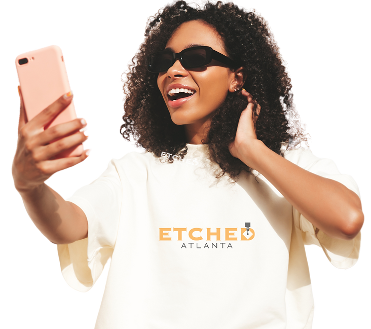 Etched Atlanta Employee blogging and taking a picture