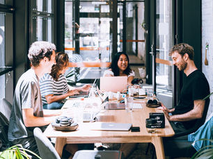 Comment concrétiser votre projet d’aménagement à travers le design de l’espace de travail ?