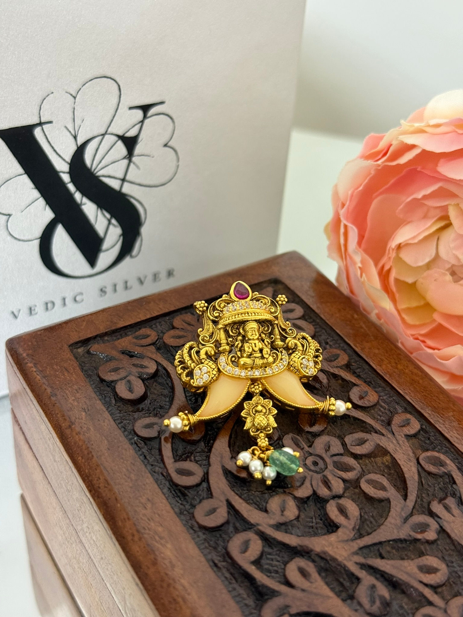 92.5 SIlver Tiger Nail