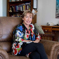 Shirley Wells