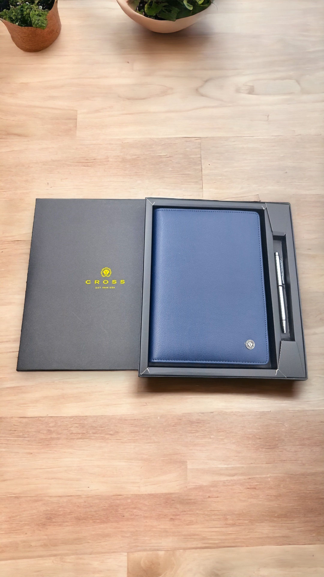 Liam Planner With Pen