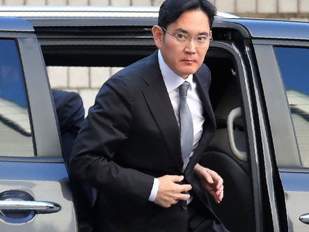 Jailed Samsung head released on parole: What you need to know