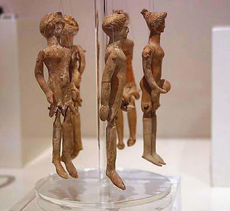 TERRACOTTA_STATUES_121421.jpg