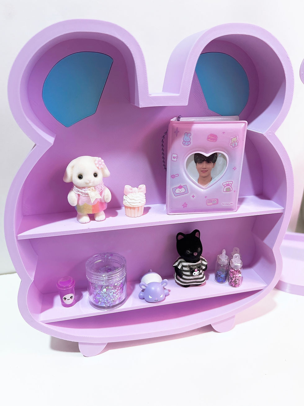 Miniatura: Trinket Shelf: Mang