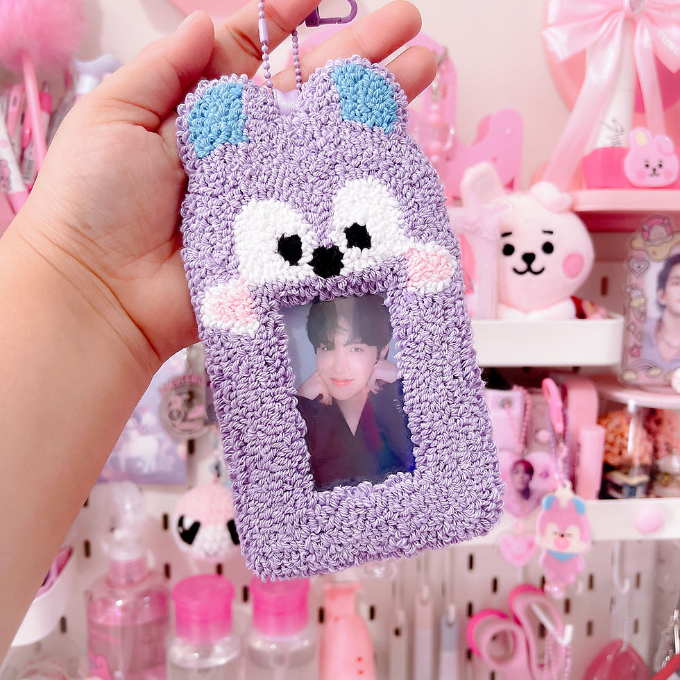 Miniatura: Punch Needle Photocard Holder: BT21