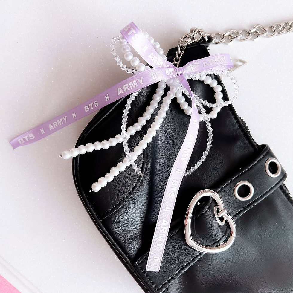 Miniatura: Pearls Ribbon Keychain: BTS