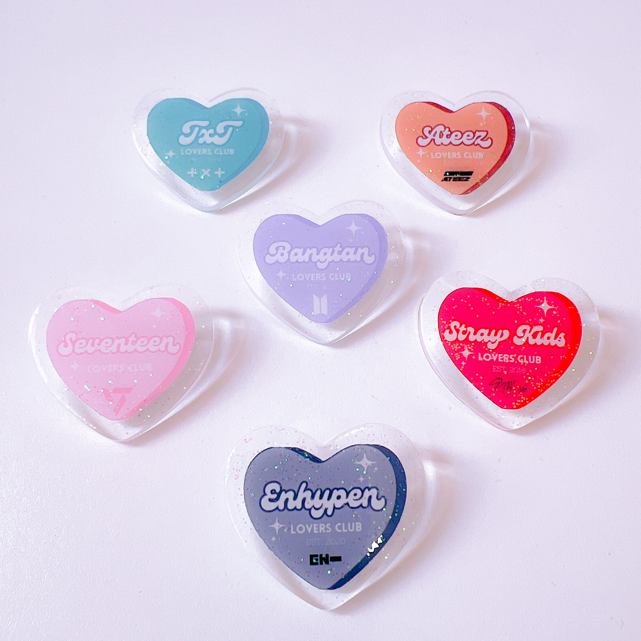 K-Pop Lovers Club: Acrylic Pin