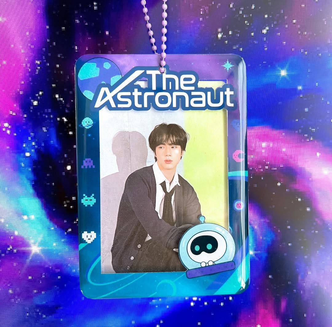 Acrylic Photocard Holder: The Astronaut