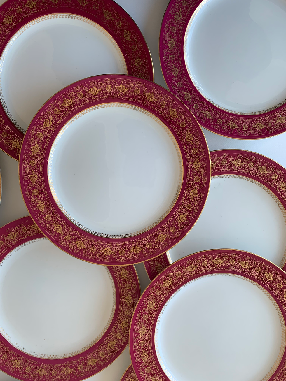 19th Century Royal Worcester Crimson Lotus Dinner Plates Set