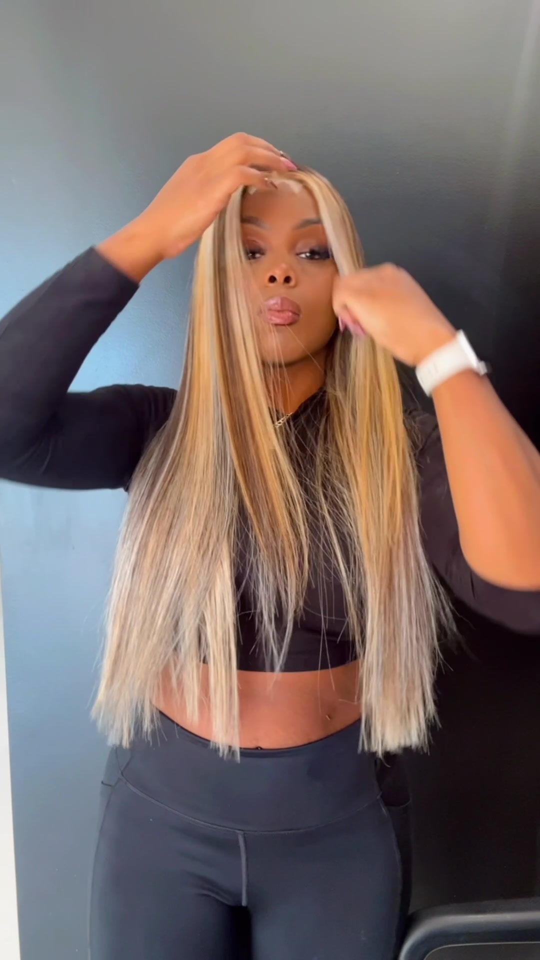 2*6 Glueless Wig 22”