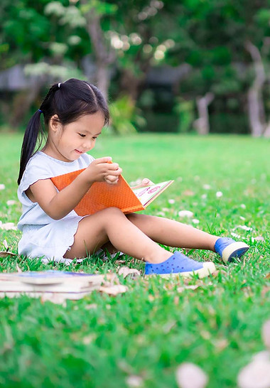 little-buds-book-club.jpg