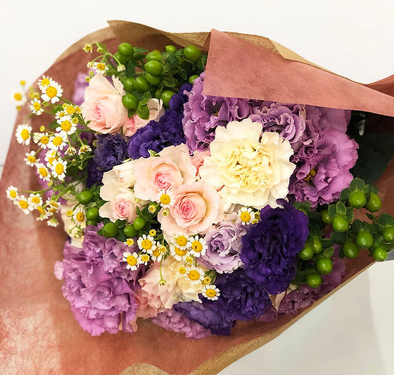 ＊ぷらすしゅがー＊様ご確認用＊上品パープルブーケお花 季節のパープルブーケ | Flower Make Puff