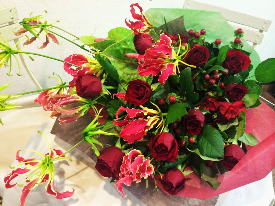 花束　ブーケ　誕生日　記念日　成人式　母の日