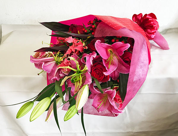 サムネイル： 花束　ブーケ　誕生日　記念日　成人式　母の日