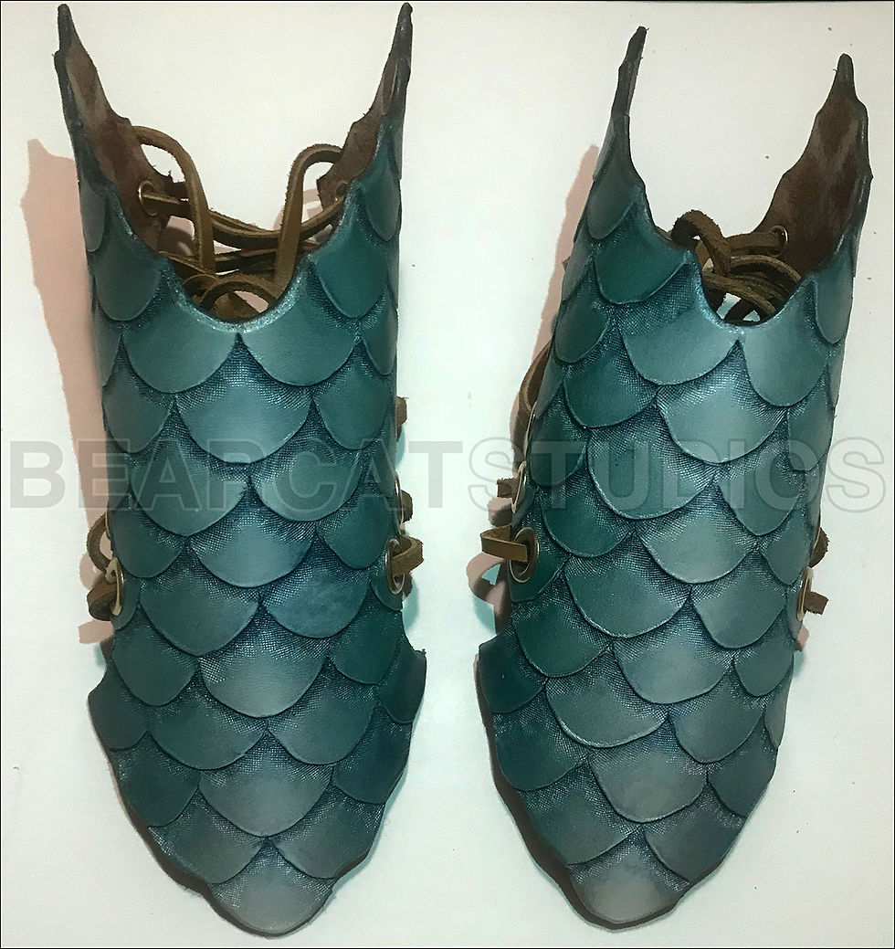 Thumbnail: Mermaid Bracers