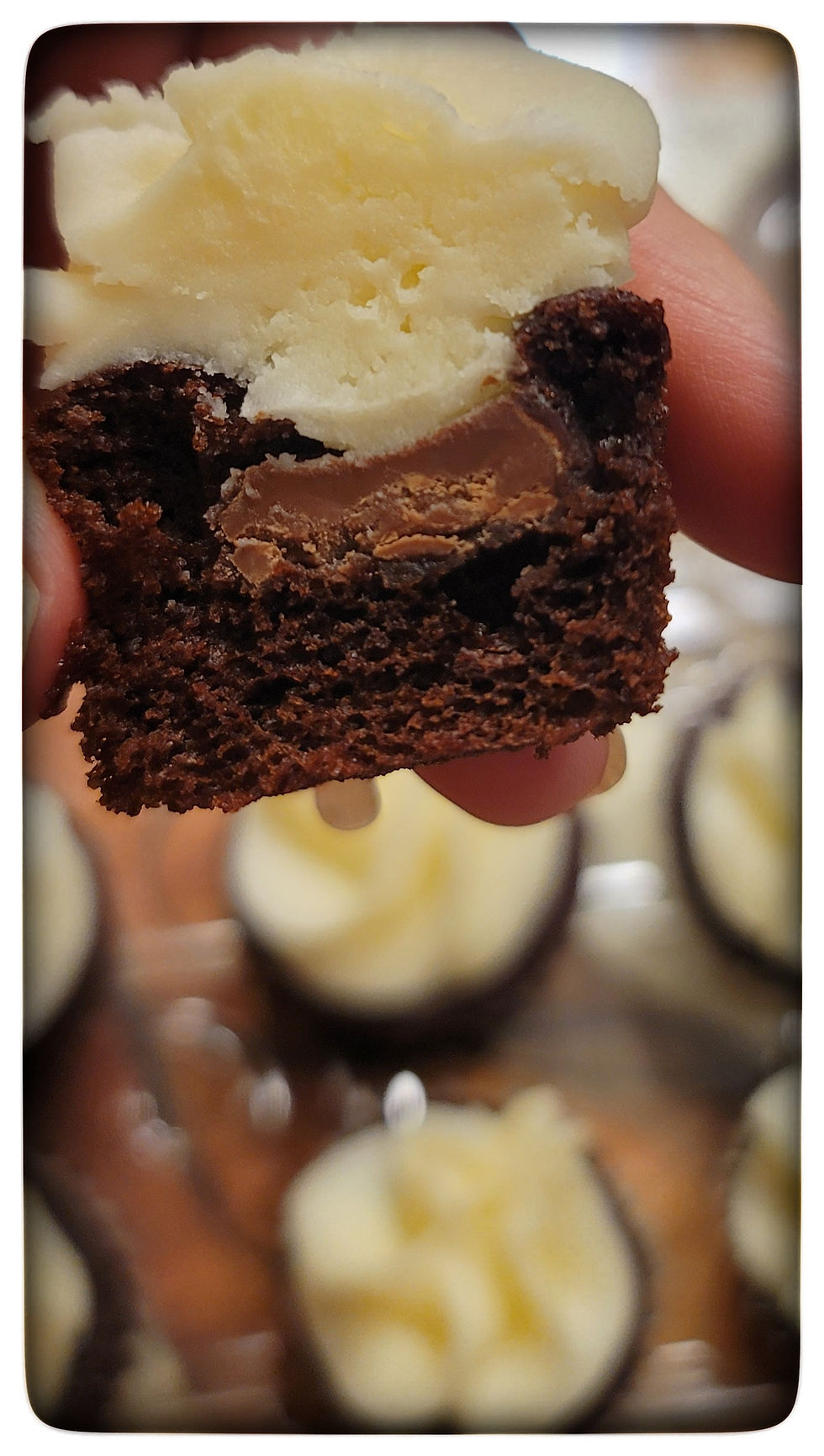 Thumbnail: Hershey Candy Bar Cupcakes