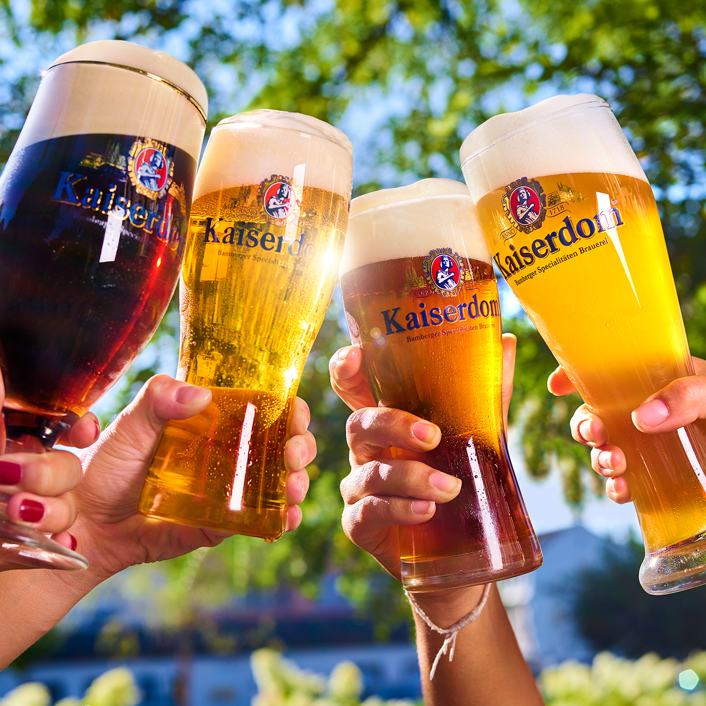 Kaiserdom_Biergarten_edited.jpg