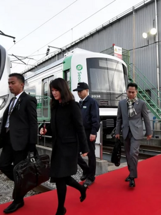 PM briefed on MRT2, KTMB electric coaches during Hyundai Rotem visit
