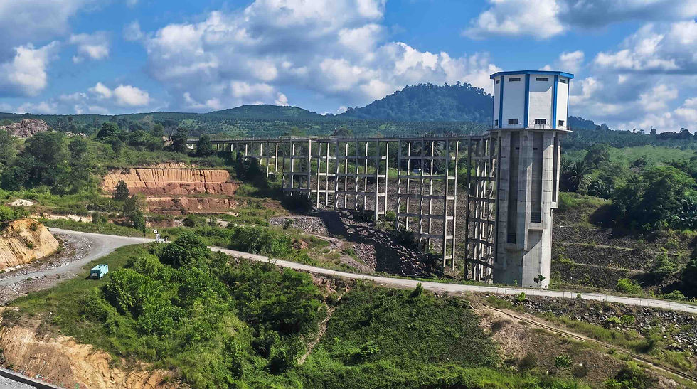 Pembinaan Projek Empangan Air Tawau RM450.5 juta di Sabah yang membekalkan air mentah ke Loji Rawatan Air Cinta Mata 1 dan 2 serta dijangka siap pada 2027.