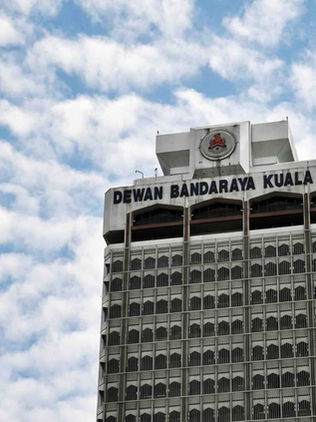 Monteno Sovo Suites di Alam Damai Cheras yang dikaitkan dengan kes kerosakan rumah akibat kerja pembinaan