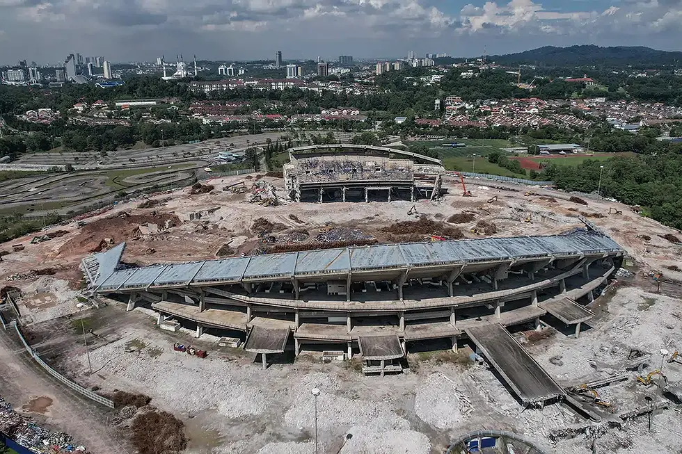MB: Kerja roboh Stadium Shah Alam lancar, lebih awal dari jangkaan