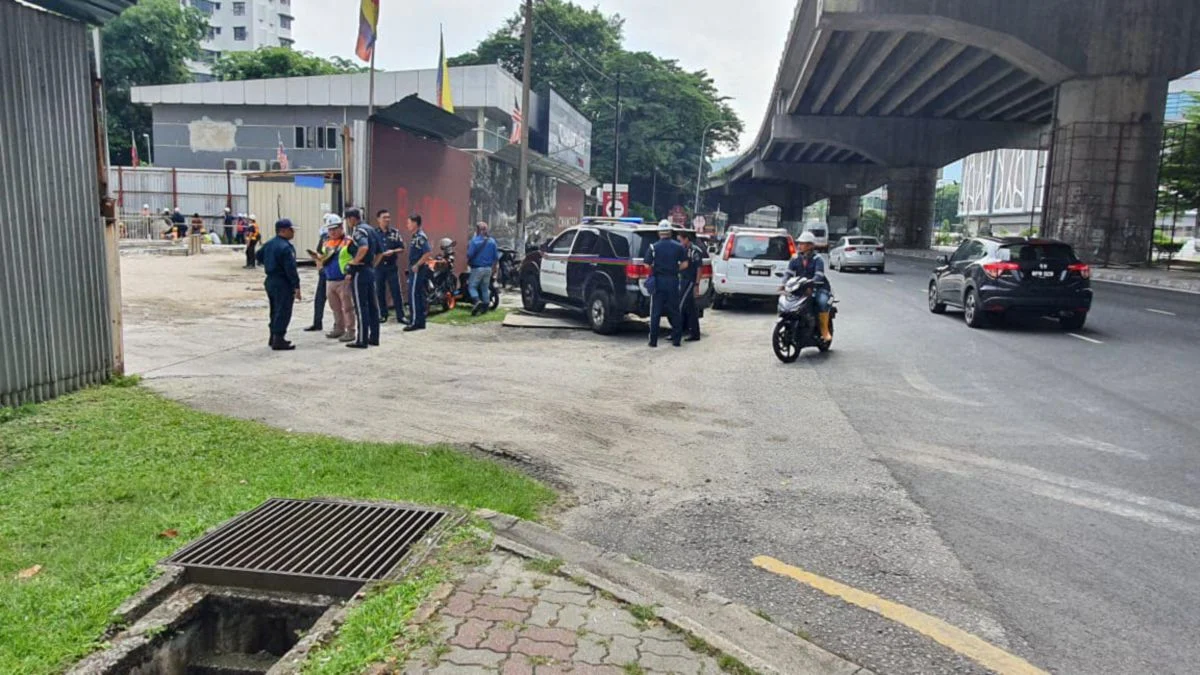 DBKL kompaun tapak projek biak nyamuk