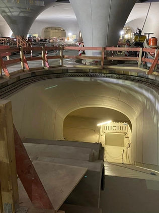 Kelewatan dan kos tinggi Projek Stuttgart 21: pengajaran untuk projek infrastruktur. Projek naik taraf stesen kereta api Stuttgart bermula 15 tahun lalu tetapi masih belum siap