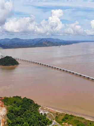 Jambatan Batang Lupar 1 diiktiraf sebagai jambatan sungai terpanjang Malaysia