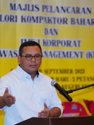 Rundingan pengambilan tanah ECRL di Selangor sedang berjalan - Amirudin