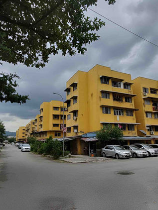 Selangor kaji mekanisme baru pembangunan semula perumahan PKNS berusia lebih 30 tahun