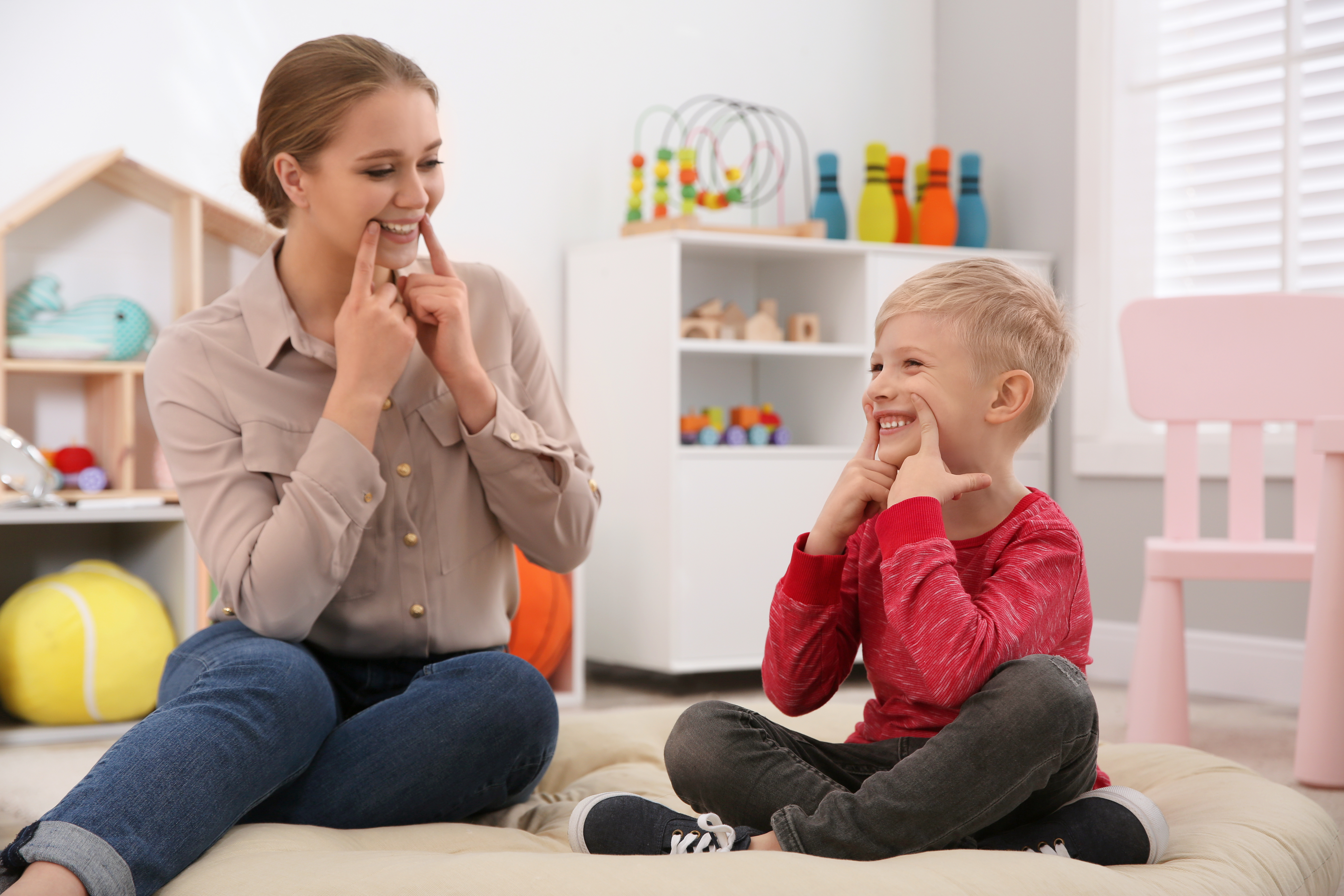 Provider-published image illustrating a pediatric speech therapy articulation activity.