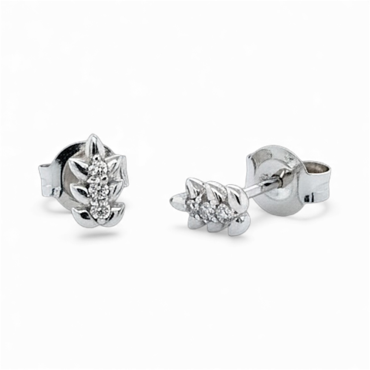 Theia Stud Earrings (White Gold)