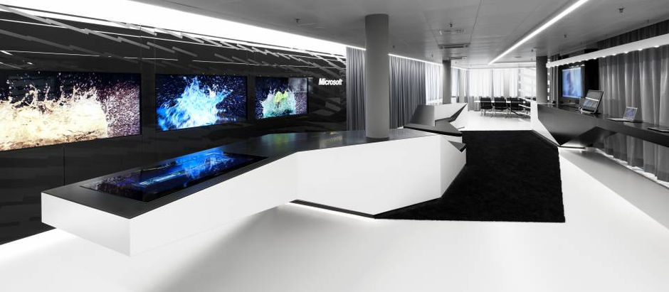 HI-MACS® used in interactive showroom