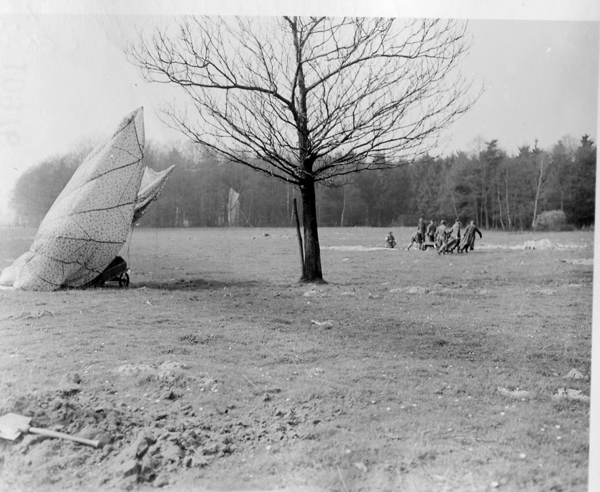 231669 Varsity,-POWs-moving-supplies