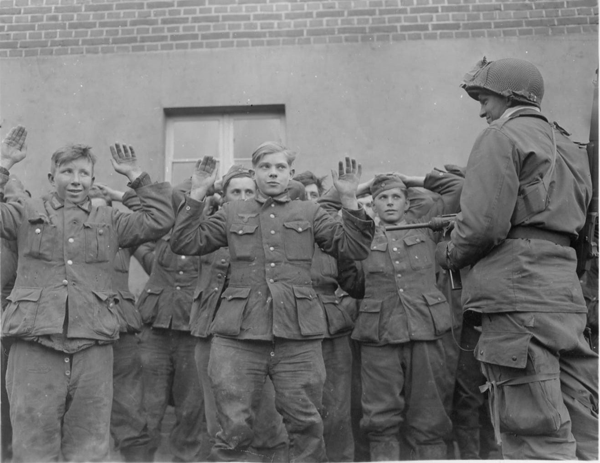 203310 194th POWs