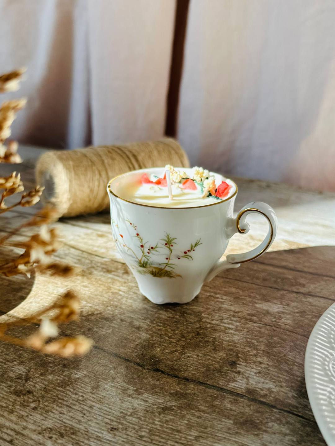 bougie parfumée Francette décorée à la main made in France