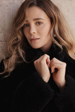 Camila37