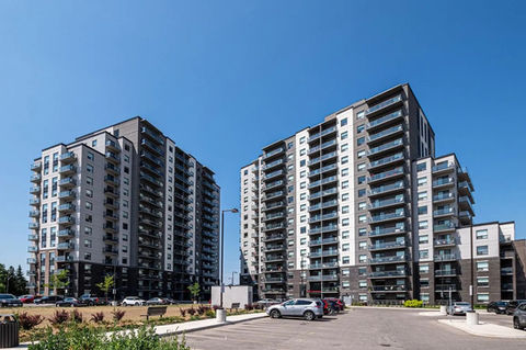 Galena Towers / Highland Square - A - Kitchener