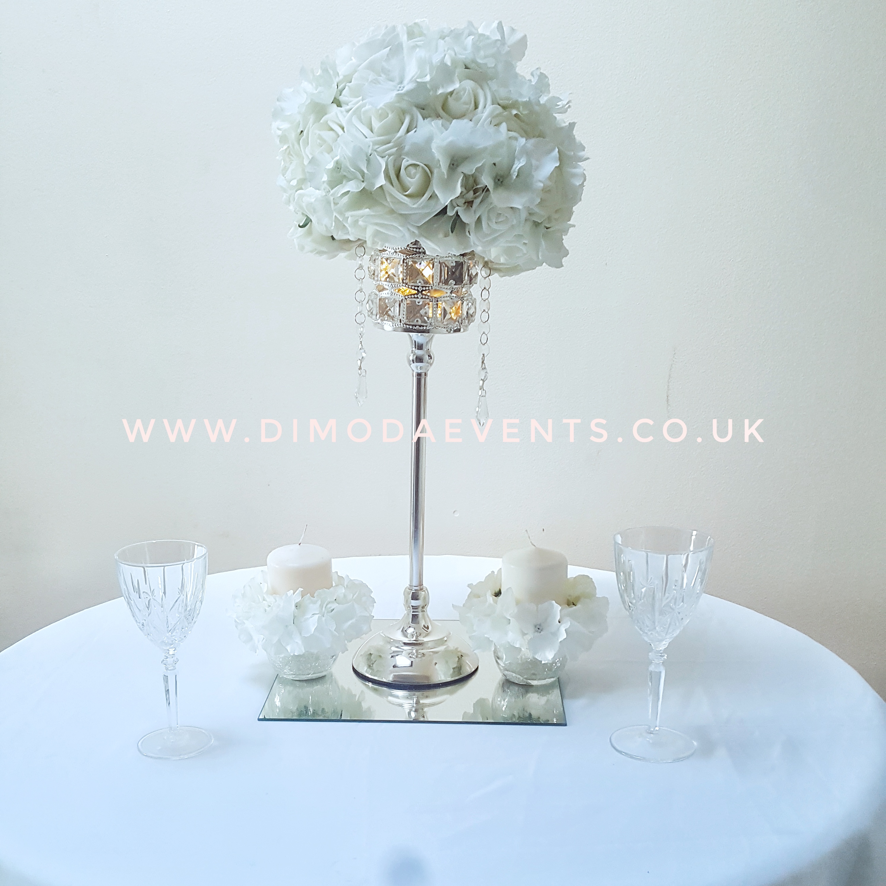 White flower antique
