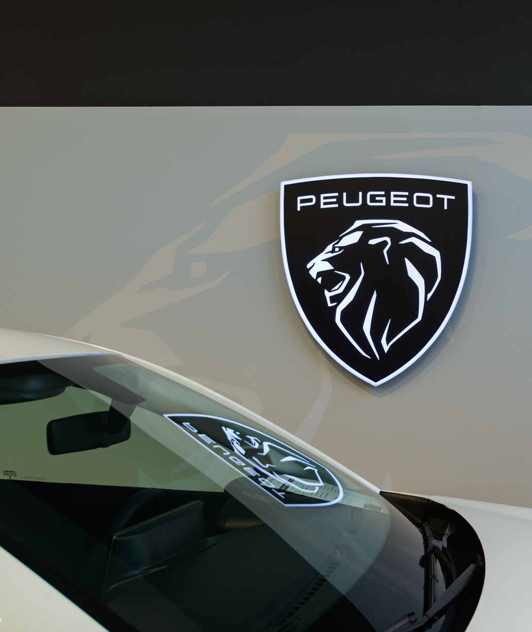 peugeot_vertical.jpg