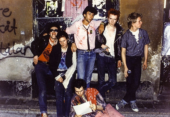 Does Music Influence The Way We Dress? Does Music Influence The Way We Dress?