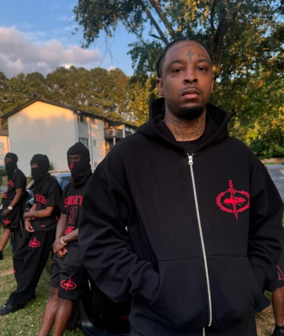 Streetwear x Custom Apparel: Limited-Edition Drops for Music Labels and Fashion Collectives