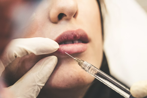 The Rise of Non-Invasive Aesthetic Treatments