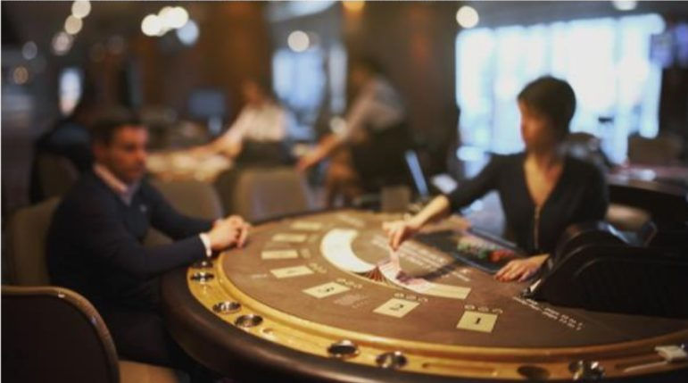 From Fashion Influencers to Casino Streamers: The Rise of Lifestyle Gambling Content