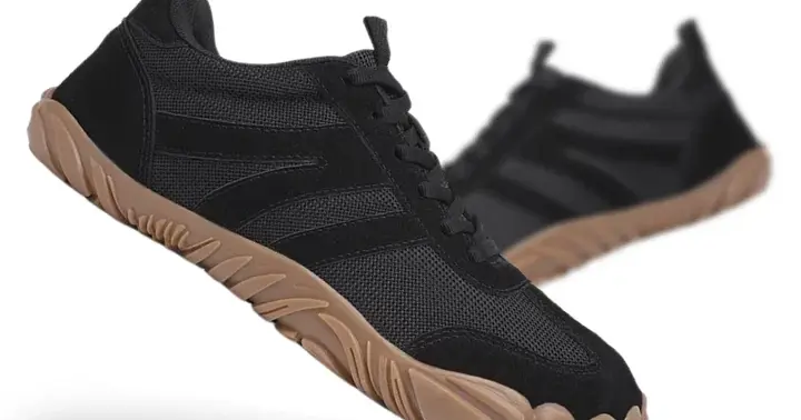 Why Minimalist Footwear Is Quietly Taking Over Street Style