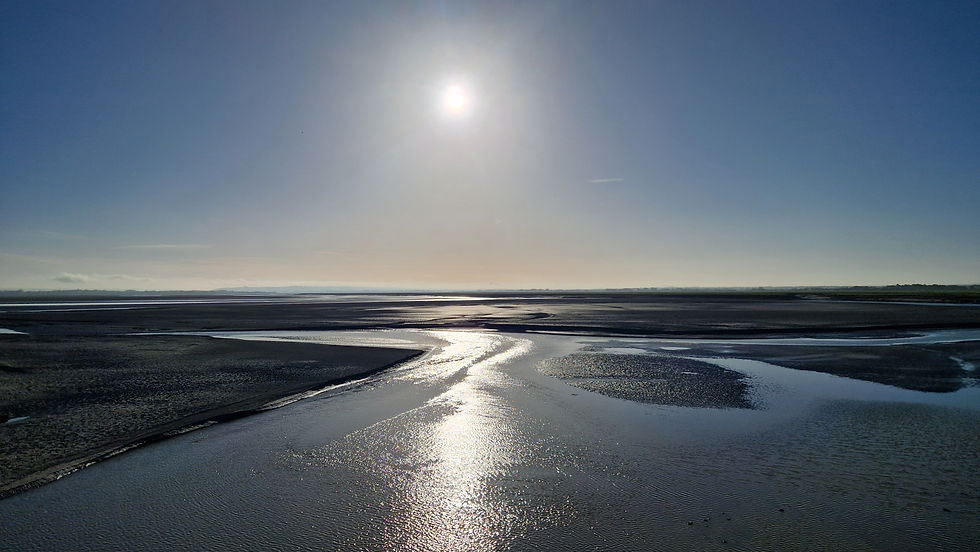 baie de mont st miche .jpg