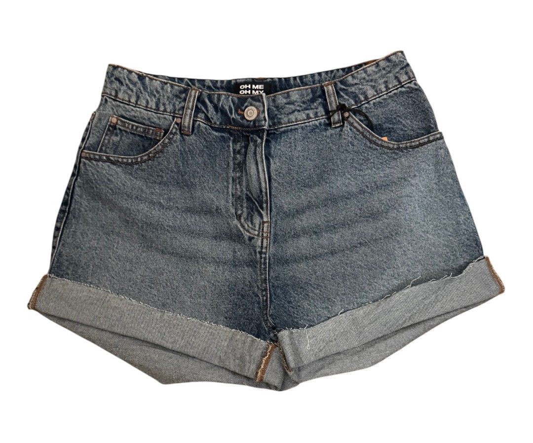 Light blue denim shorts with cuffed hems