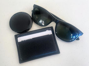 Five minimal items to embrace simplicity.